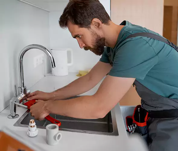 Professional Faucet Replacement Specialist in The Hammocks, FL: Schedule Affordable Faucet Replacement Services with Us