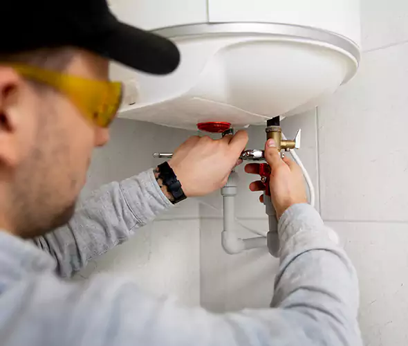 Get Affordable Water Heater Repair Service in The Hammocks, FL